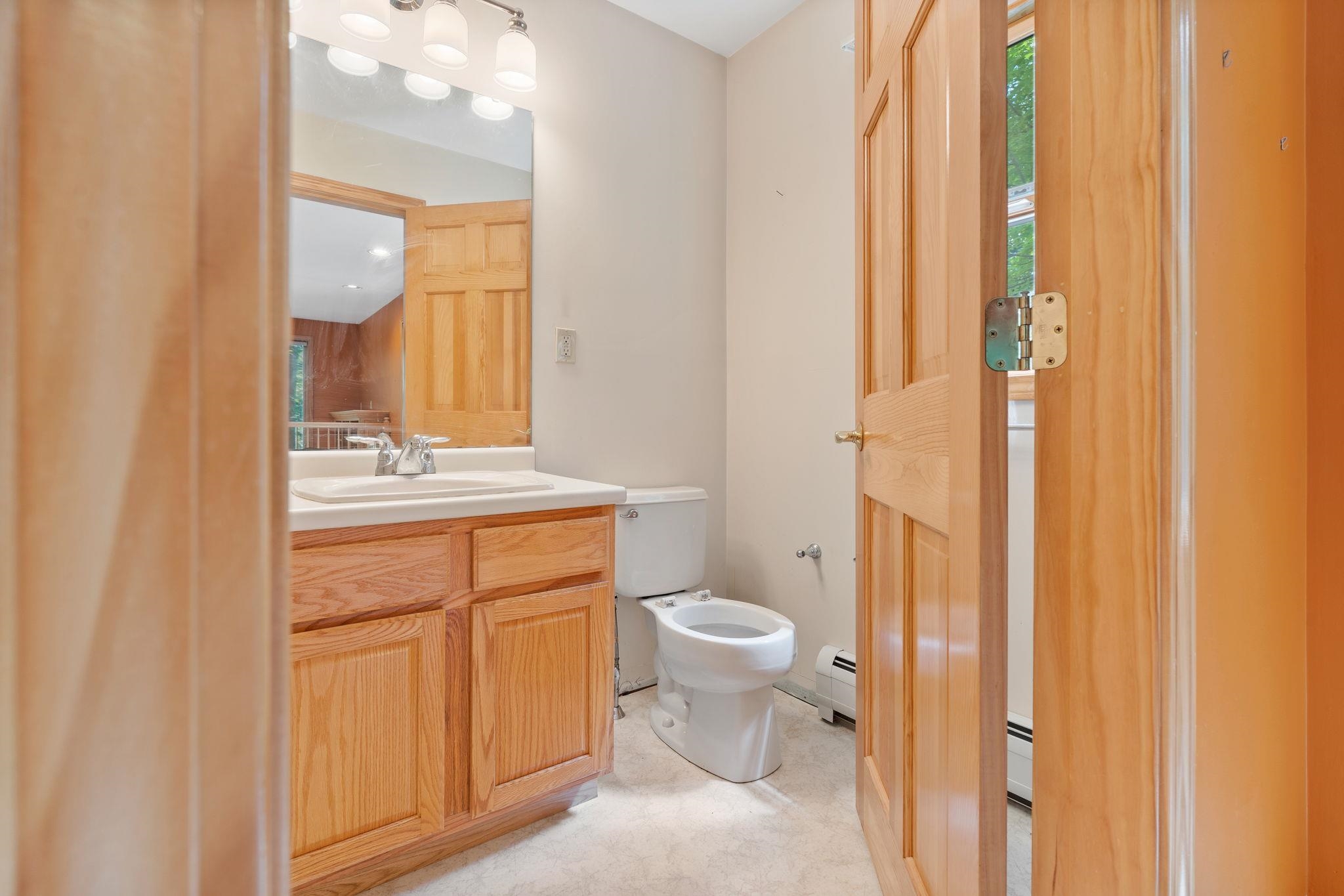 534 Main Street Sandown, NH 03873 - Photo 20 of 48 Gallery Image 20