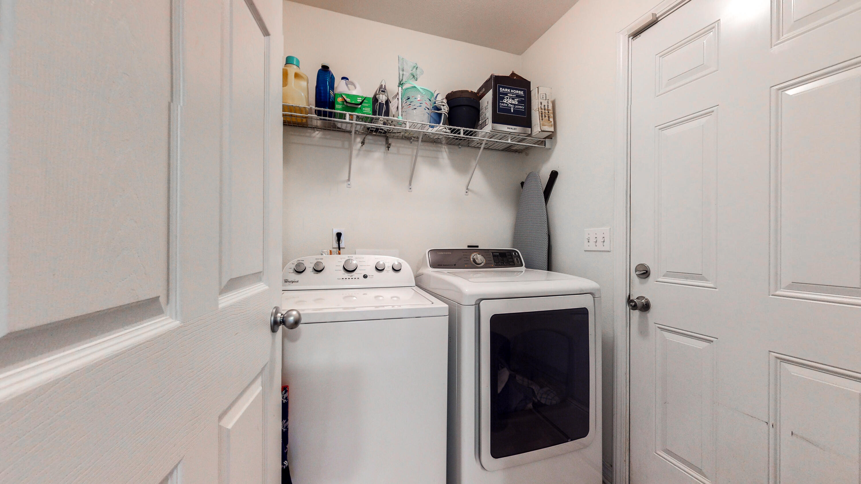 306 Shield Drive Crestview, FL 32539 - Photo 22 of 34 a utility room with dryer and washer