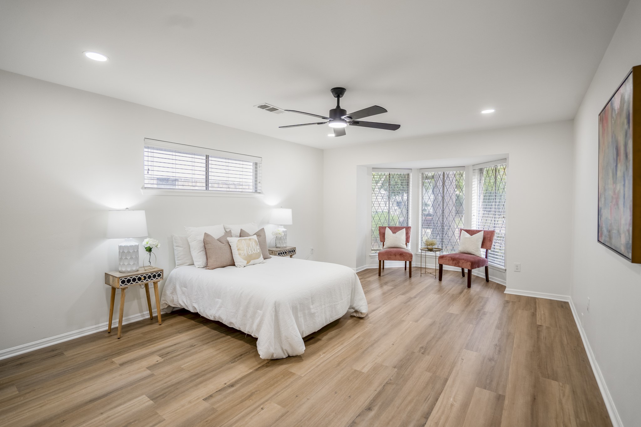 8006 Vickridge Lane Spring, TX 77379 - Photo 20 of 50 a bedroom with a bed and a table in it