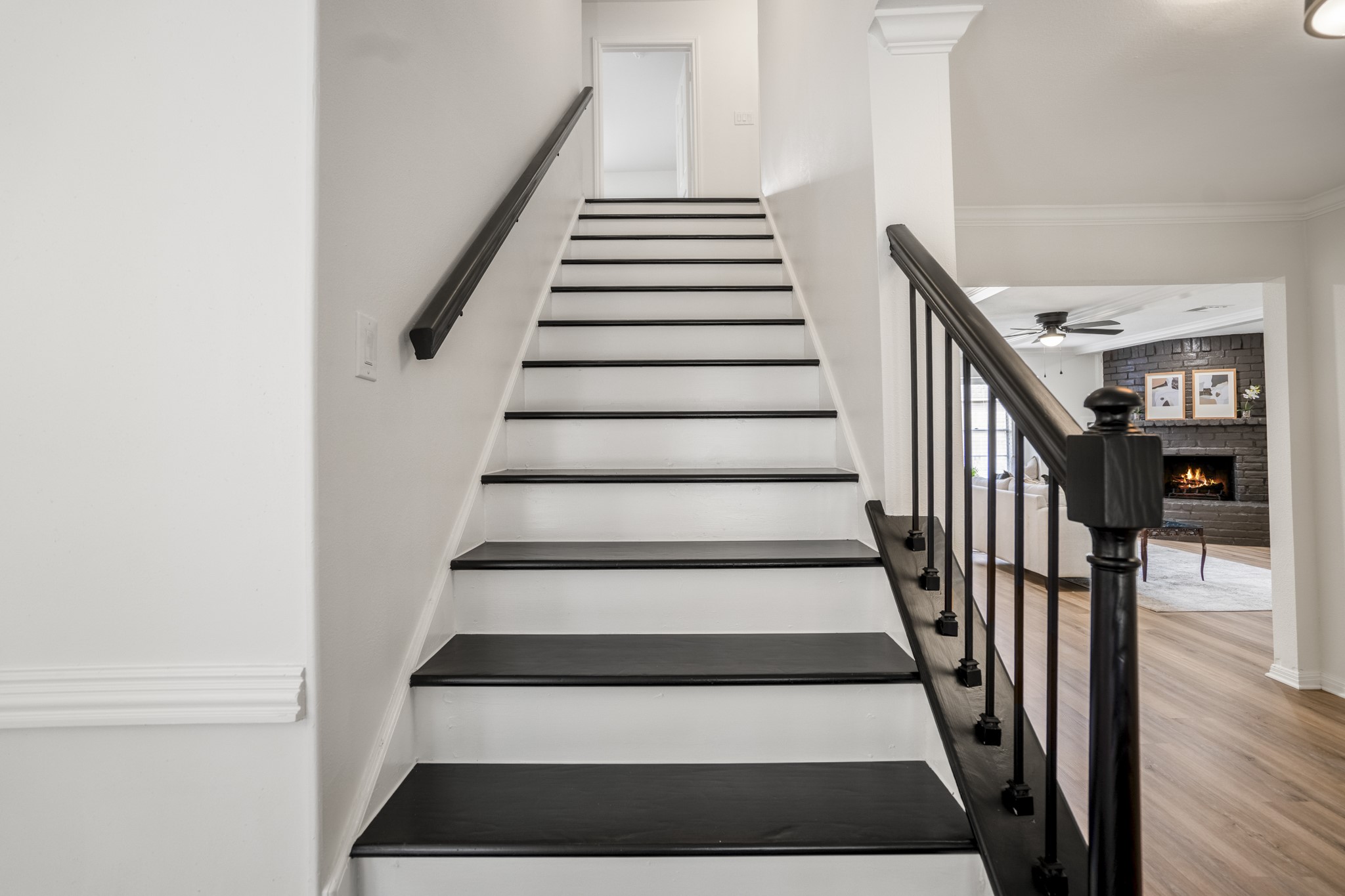 8006 Vickridge Lane Spring, TX 77379 - Photo 27 of 50 a view of entryway