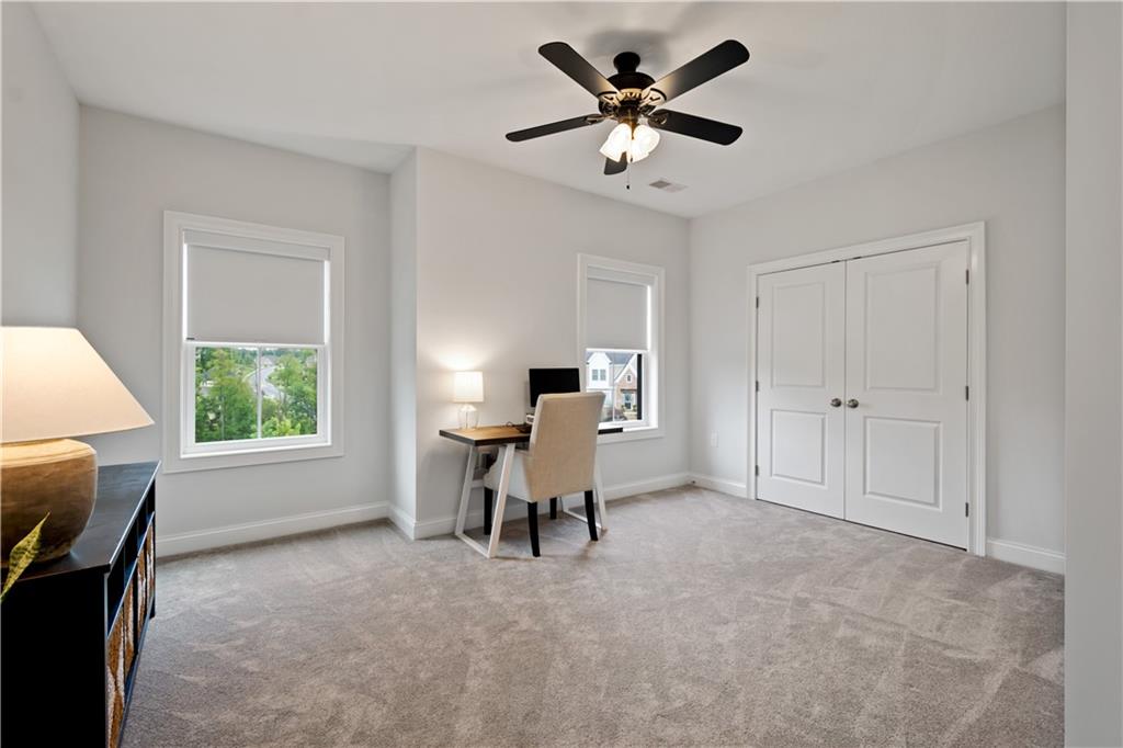 406 Silver Crest Drive Venetia, PA 15367 - Photo 14 of 25 a workspace with a window and a couch