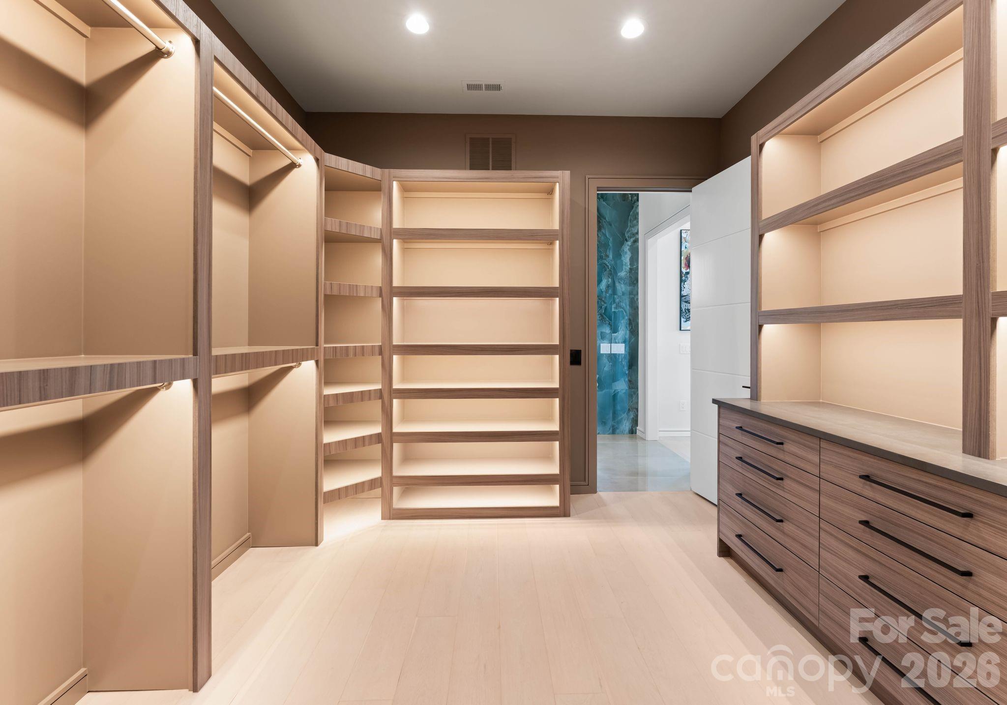 6000 Midsomer Road Charlotte, NC 28214 - Photo 28 of 48