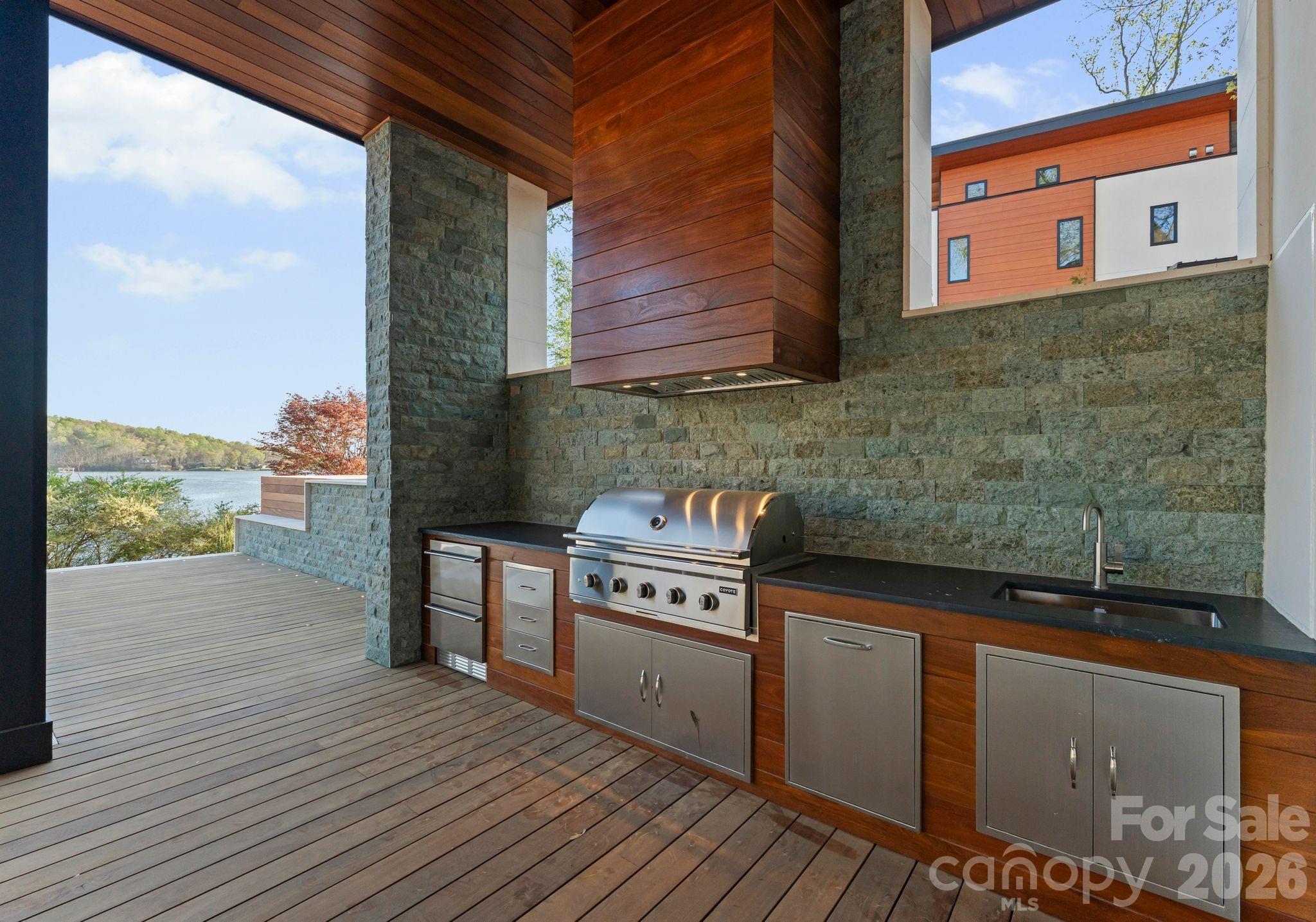 6000 Midsomer Road Charlotte, NC 28214 - Photo 40 of 48