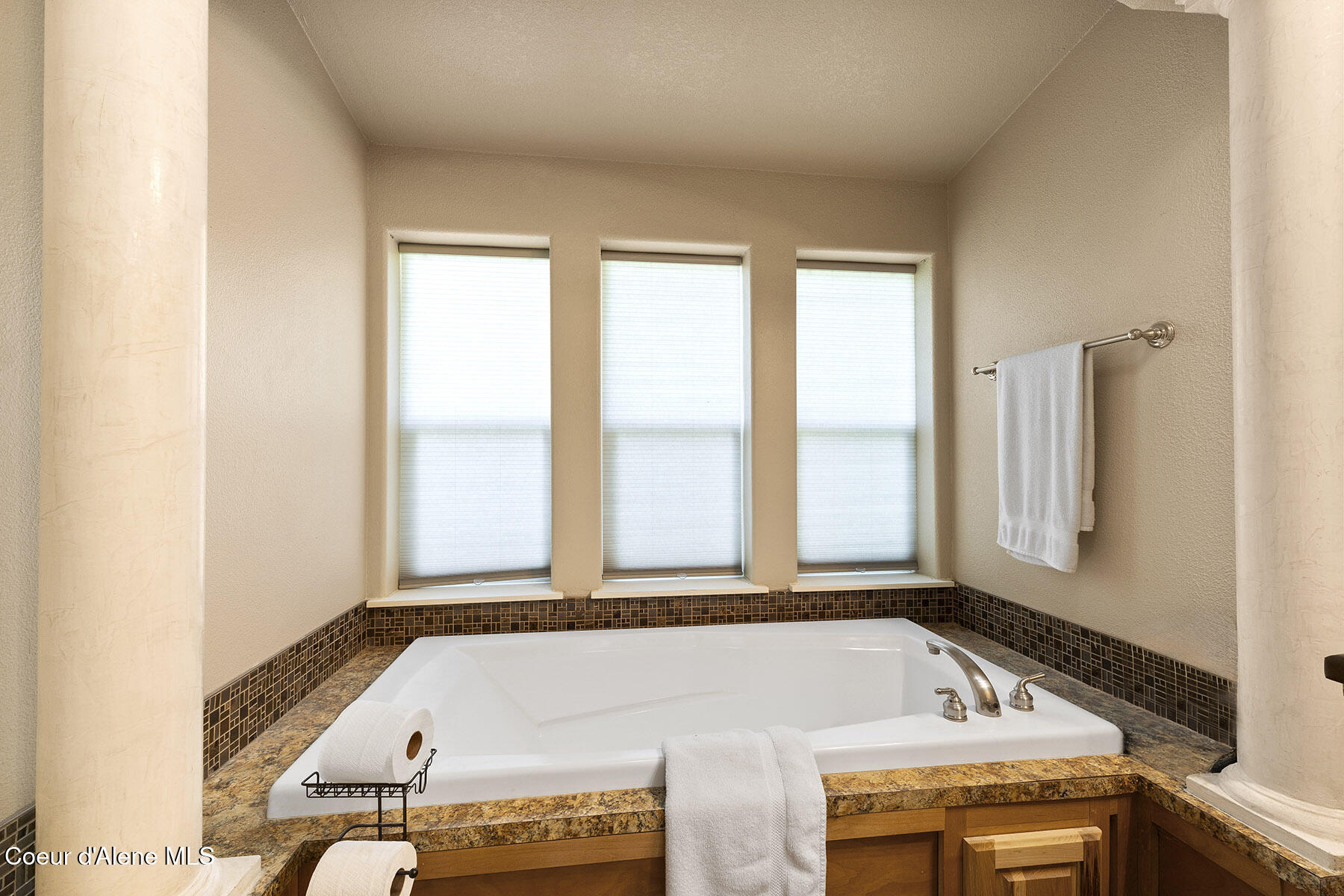 11248 North Bruss Road Rathdrum, ID 83858 - Photo 26 of 44 11248-N-Bruss-Rd-2819