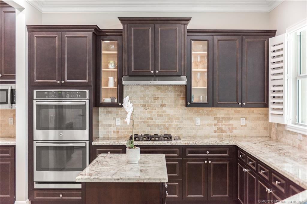7568 Southeast Ravissant Drive Stuart, FL 34997 - Photo 36 of 70 Gallery Image 36