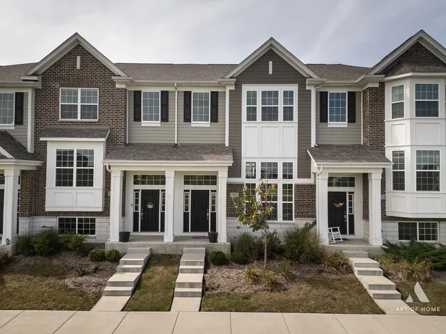 $363,000 | 14017 South Belmont Drive, Homer Glen, IL 60491