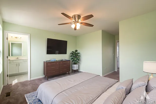 $363,000 | 14017 South Belmont Drive, Homer Glen, IL 60491