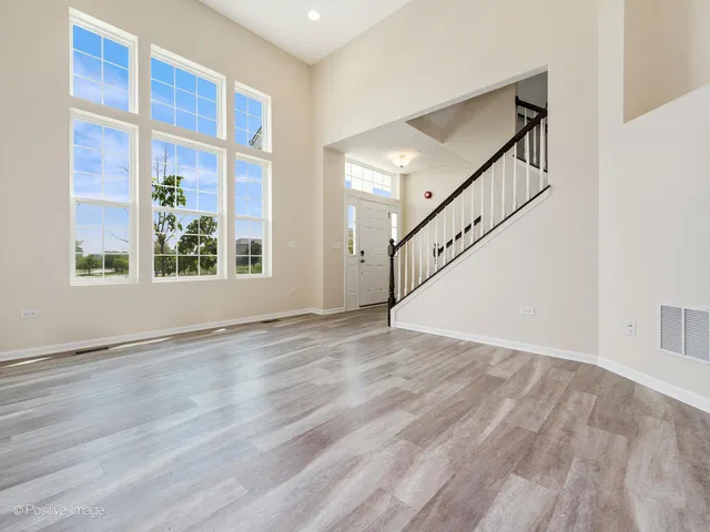 $363,000 | 14017 South Belmont Drive, Homer Glen, IL 60491