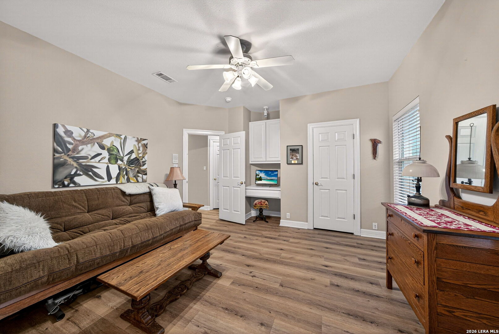 24815 Birdie Ridge San Antonio, TX 78260 - Photo 41 of 67 a living room with furniture and wooden floor