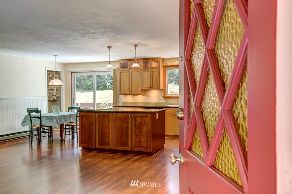 6900 Meadowdale Beach Road Edmonds, WA 98026 - Photo 2 of 21 Gallery Image 2