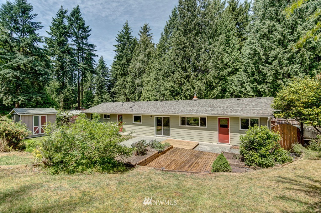 6900 Meadowdale Beach Road Edmonds, WA 98026 - Photo 18 of 21 Gallery Image 18