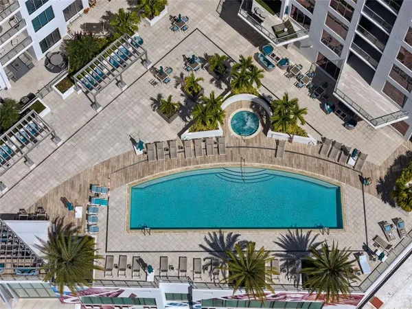 $1,845,000 | 111 South Pineapple Avenue, Unit 806, Sarasota, FL 34236