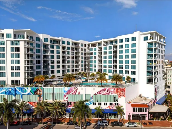 $1,845,000 | 111 South Pineapple Avenue, Unit 806, Sarasota, FL 34236