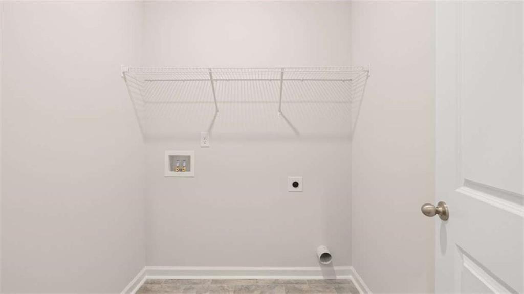 88 White Spruce Way Newnan, GA 30265 - Photo 6 of 20 a view of a small space