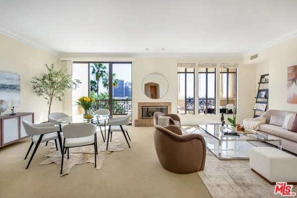 $2,195,000 | 11847 Gorham Avenue, Unit 403, Los Angeles, CA 90049