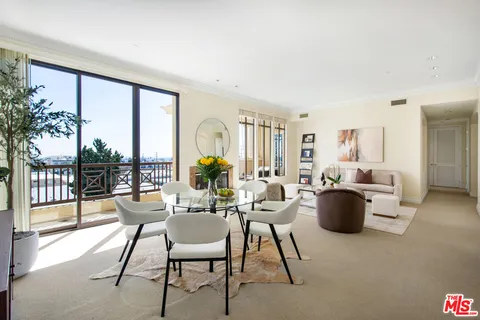 $2,195,000 | 11847 Gorham Avenue, Unit 403, Los Angeles, CA 90049