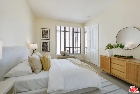 $2,195,000 | 11847 Gorham Avenue, Unit 403, Los Angeles, CA 90049