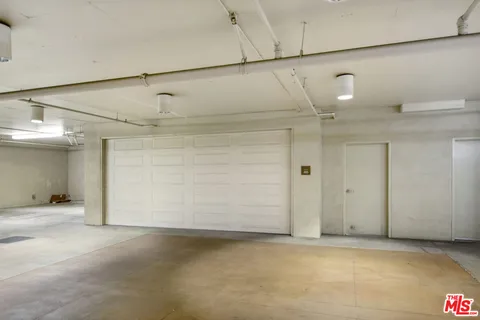 $2,195,000 | 11847 Gorham Avenue, Unit 403, Los Angeles, CA 90049