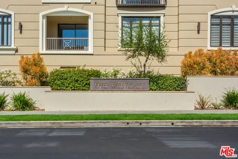 $2,195,000 | 11847 Gorham Avenue, Unit 403, Los Angeles, CA 90049
