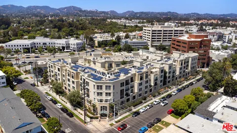 $2,195,000 | 11847 Gorham Avenue, Unit 403, Los Angeles, CA 90049