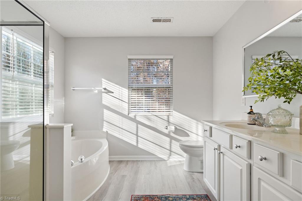 4505 Garden Club Street High Point, NC 27265 - Photo 30 of 44 Primary Bathroom