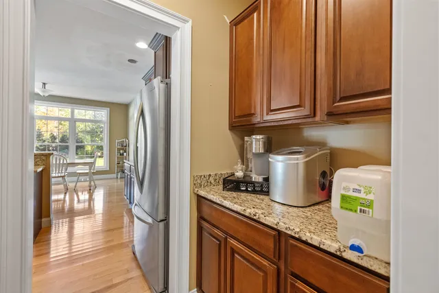 $977,400 | 59 Hawthorne Drive, Auburn, NH 03032