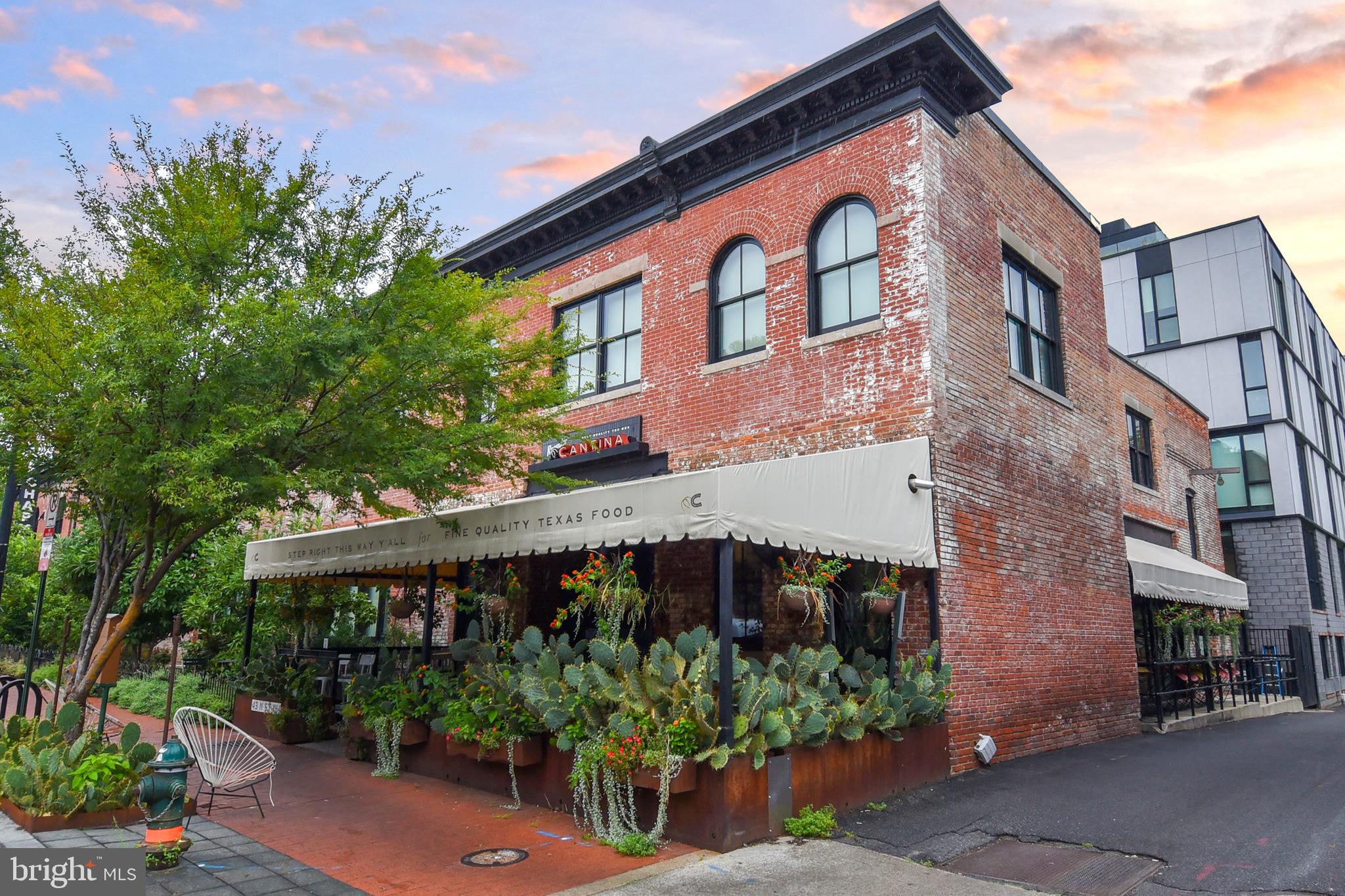 57 N Street Northwest, Unit 225 Washington, DC 20001 - Photo 36 of 38 a front view of a building with garden