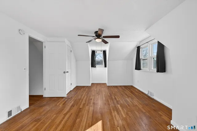 $384,900 | 40 Sunrise Circle, Wallingford, CT 06492