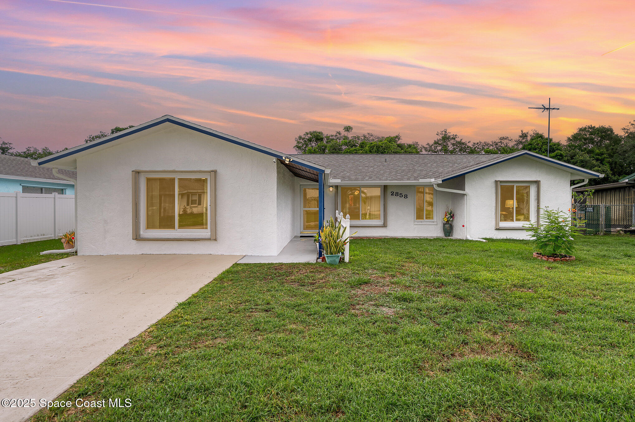 2858 Pembroke Road Melbourne, FL 32935 - Photo 1 of 27 001_dsc00058-edit-edit_184