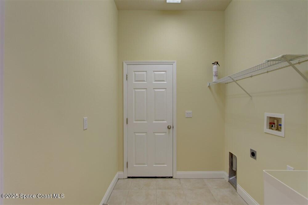 1175 Clubhouse Drive Rockledge, FL 32955 - Photo 18 of 40 a view of room with shower