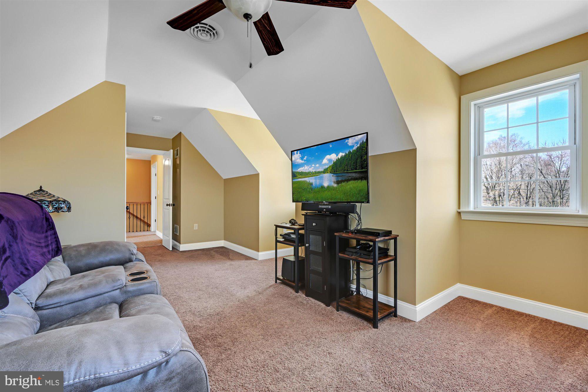207 Mountain View Road Mount Holly Springs, PA 17065 - Photo 23 of 32 Bedroom 4