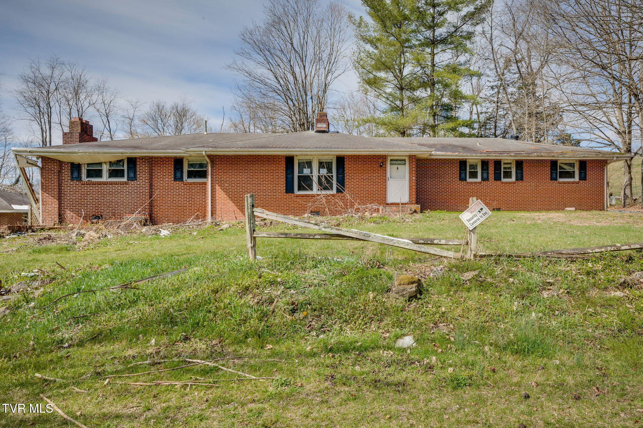36181 Plum Creek Road Glade Spring, VA 24340 - Photo 24 of 32 001