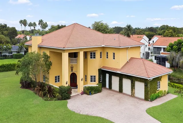 $1,695,000 | 11621 Southwest 1st Street, Plantation, FL 33325