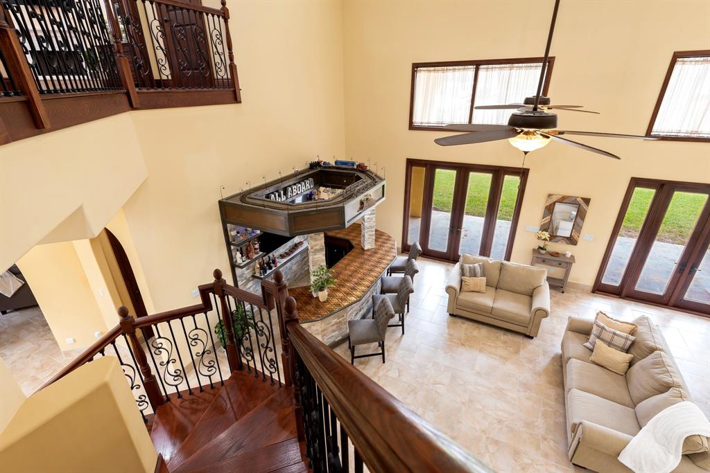 11621 Southwest 1st Street Plantation, FL 33325 - Photo 25 of 47