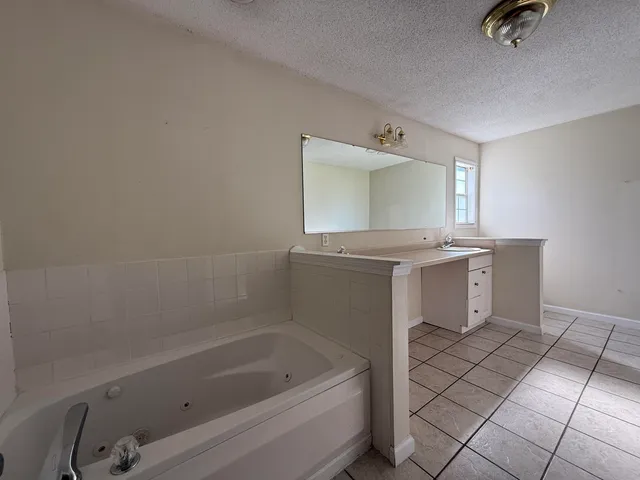 $200,000 | 4124 Park Place Road, Marianna, FL 32446