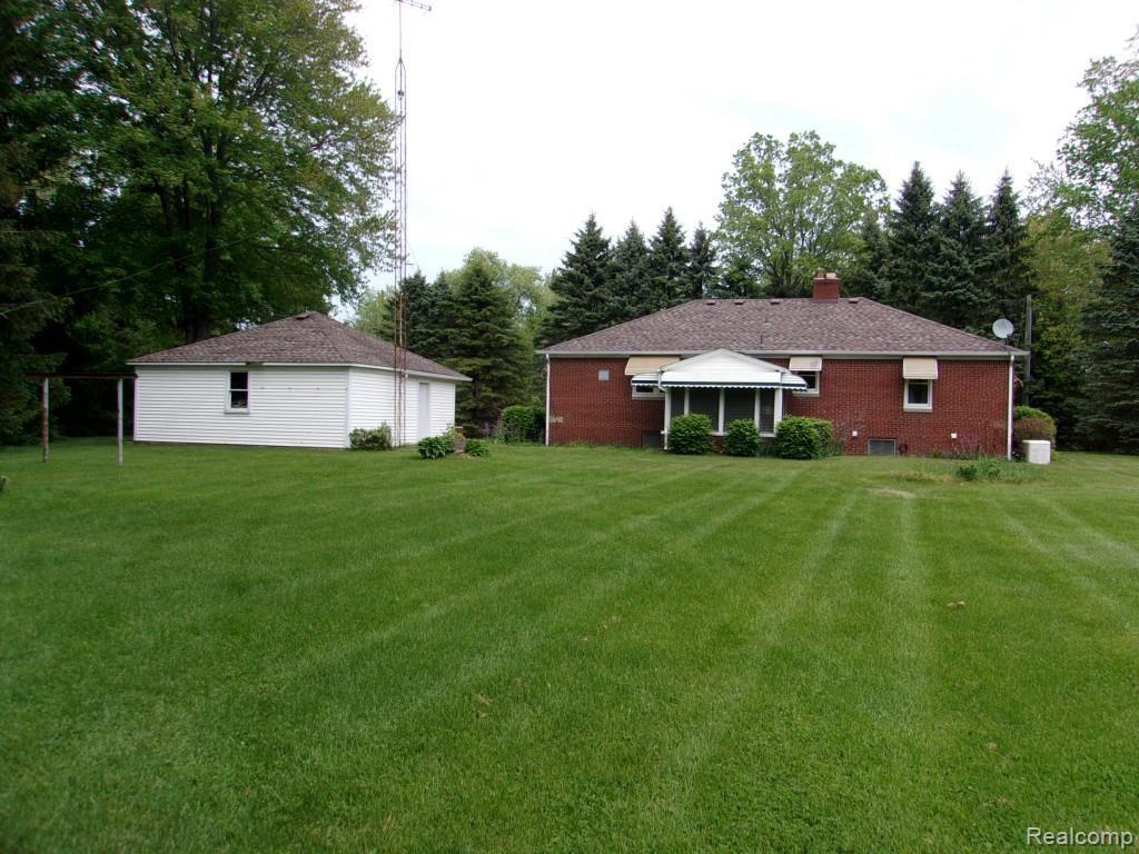 6531 Swartout Road Algonac, MI 48001 - Photo 26 of 31 100_0756.jpg