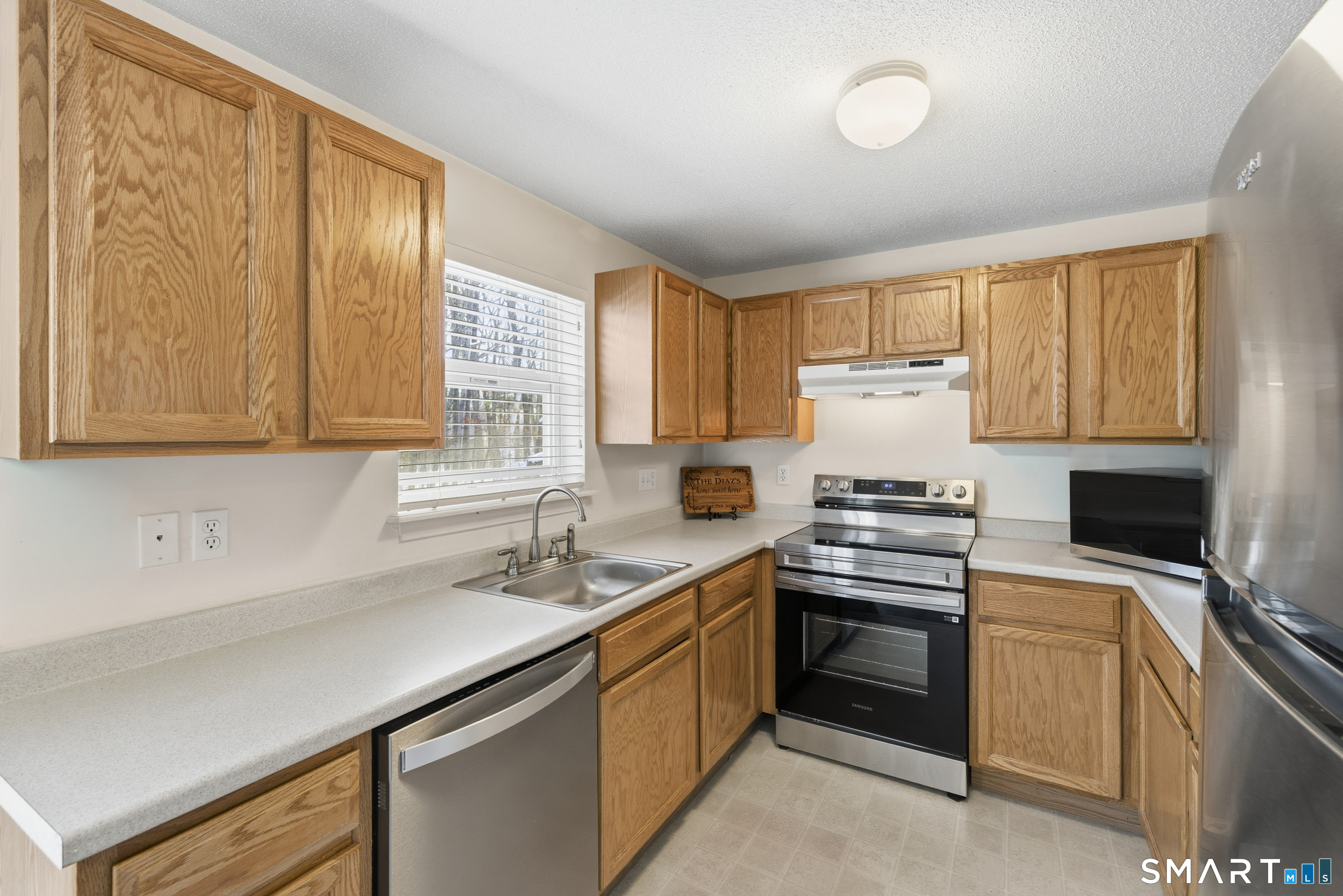 30 Seymour Road, Unit G2 Plymouth, CT 06786 - Photo 4 of 24