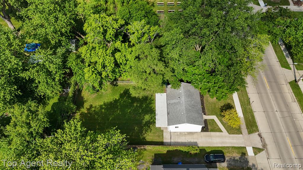 13738 Toepfer Road Warren, MI 48089 - Photo 42 of 47