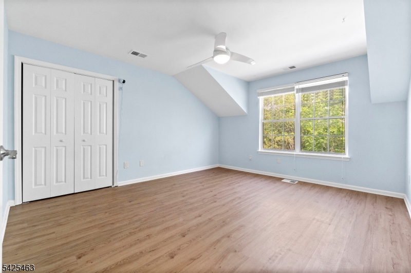 40 Four Oaks Road, Unit 40 Bedminster, NJ 07921 - Photo 13 of 28