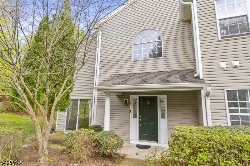 40 Four Oaks Road, Unit 40 Bedminster, NJ 07921 - Photo 14 of 28