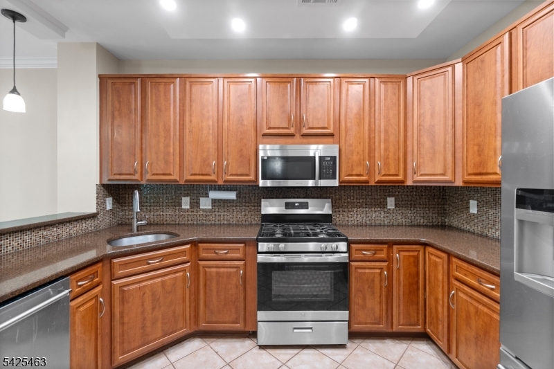 40 Four Oaks Road, Unit 40 Bedminster, NJ 07921 - Photo 8 of 28