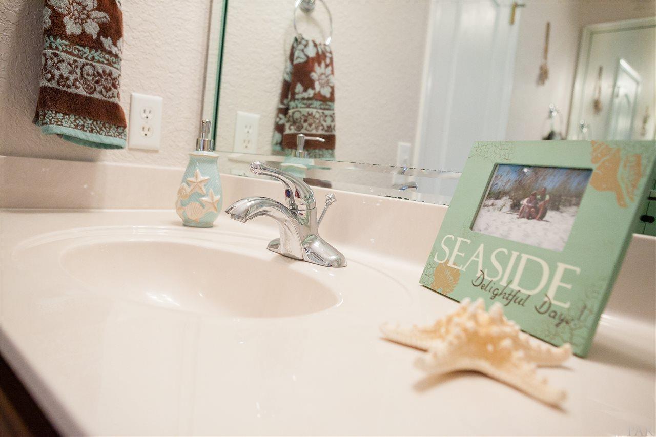 2699 Segrest Road Pace, FL 32571 - Photo 18 of 35 Gallery Image 18