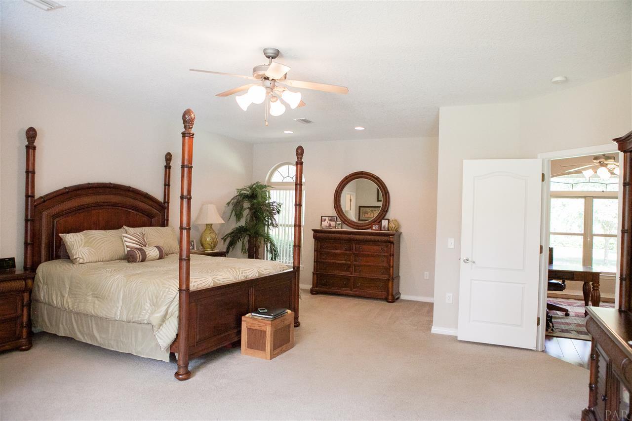 2699 Segrest Road Pace, FL 32571 - Photo 20 of 35 Gallery Image 20