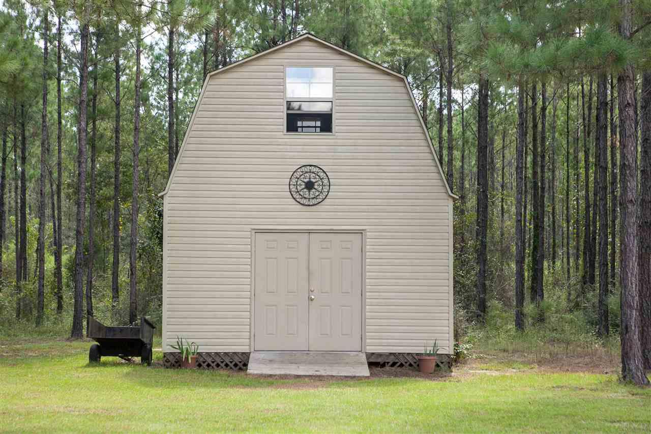 2699 Segrest Road Pace, FL 32571 - Photo 29 of 35 Gallery Image 29
