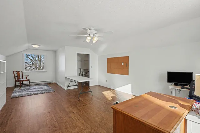 $460,000 | 1985 County Road J, Baldwin, WI 54002