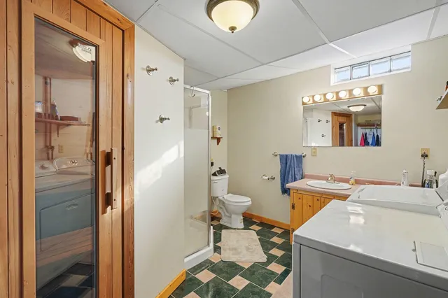 $460,000 | 1985 County Road J, Baldwin, WI 54002