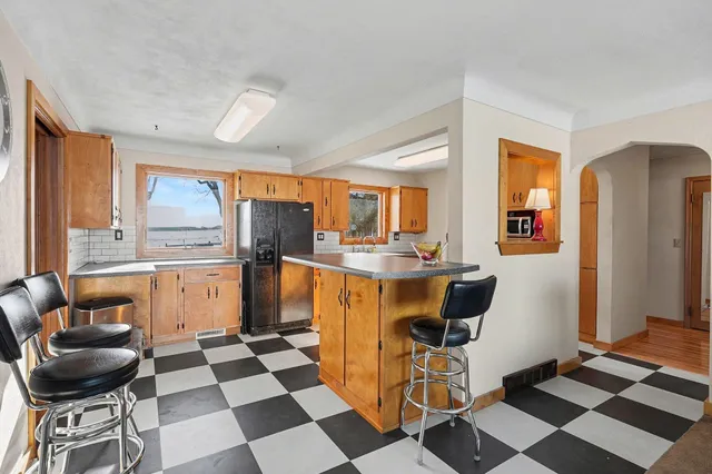 $460,000 | 1985 County Road J, Baldwin, WI 54002