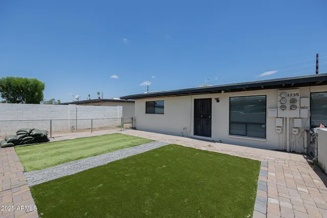 $1,395 | 1235 West Southern Avenue, Unit B, Tempe, AZ 85282