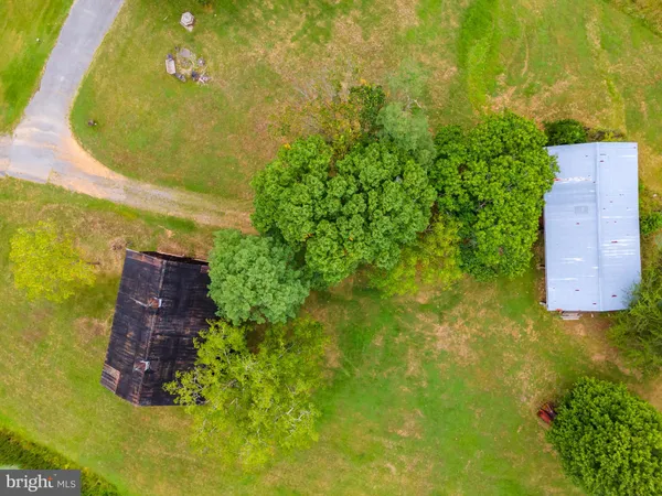 $450,000 | 2485 Potomac Road, Berkeley Springs, WV 25411