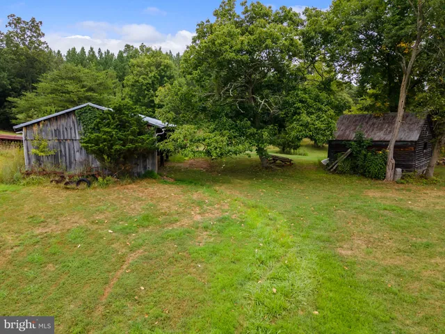 $499,000 | 2485 Potomac Road, Berkeley Springs, WV 25411